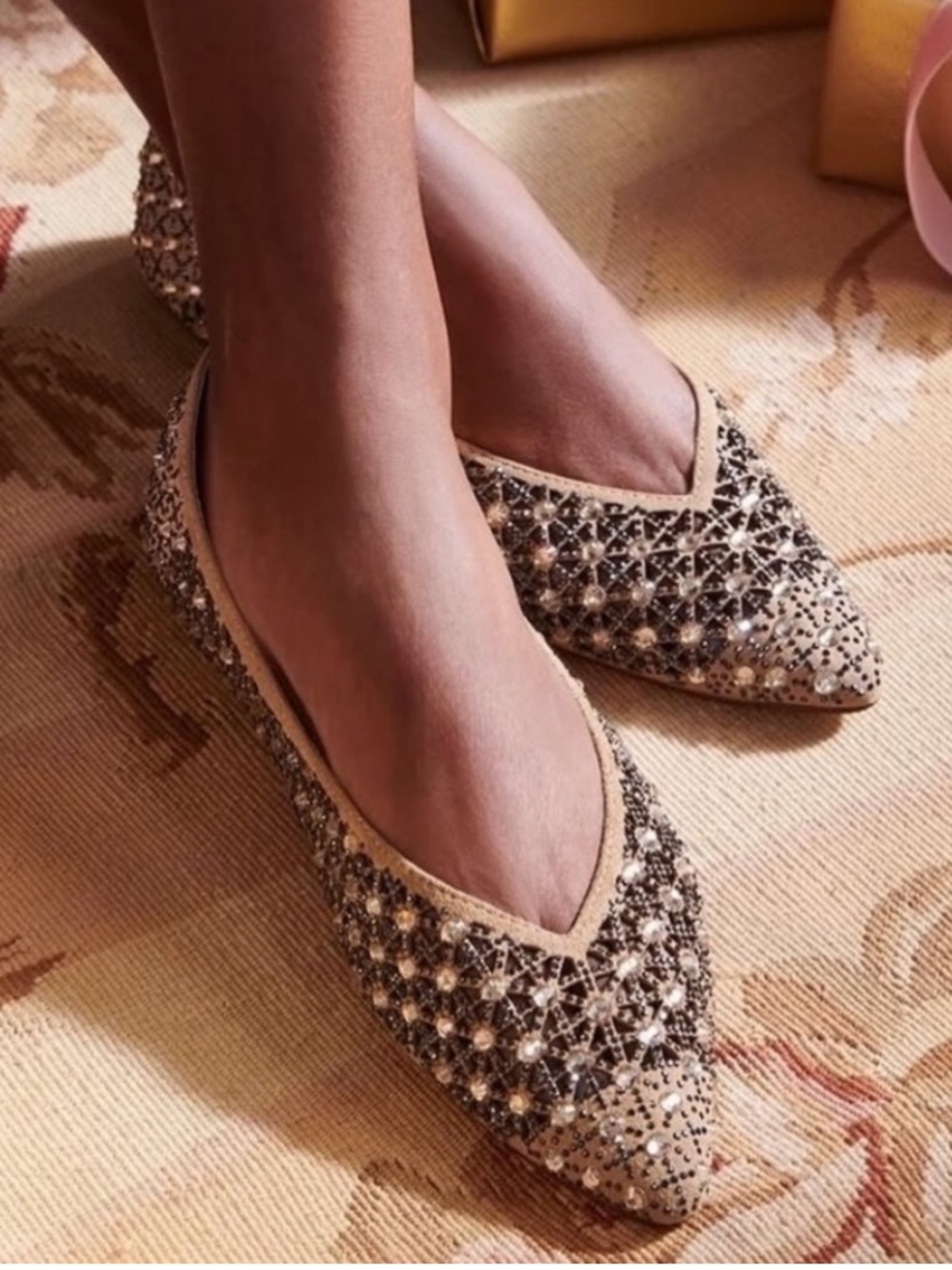 Birdies The Goldfinch pointed-toe flats in Quartz Crystal Suede.

Features an in